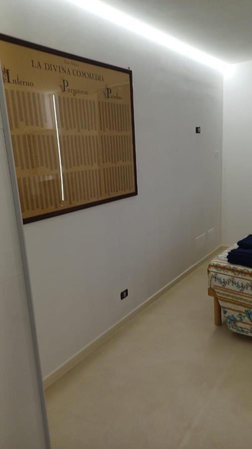 Residenza Il Gelsomino Apartment Cantello ภายนอก รูปภาพ